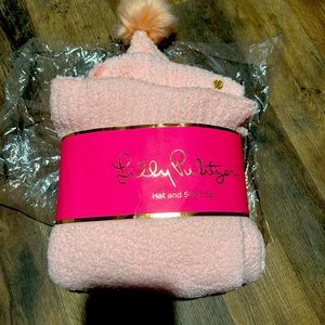 NWT Lilly Pulitzer Frosti Pink Chenille Hat and Scarf Set $98 retail